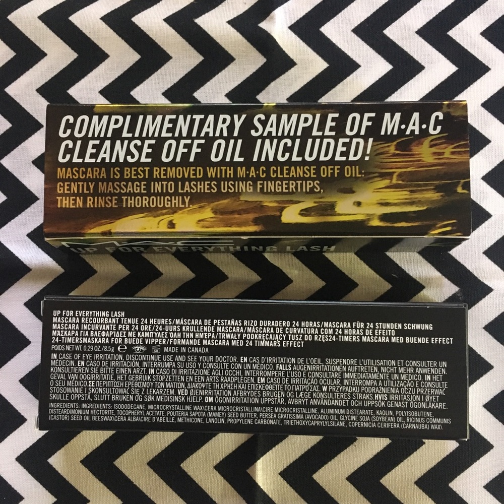 MAC 24hr Waterproof Mascara & Cleanse Oil - Picture 3 of 8